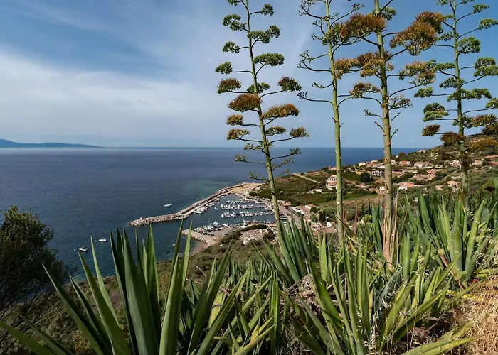 Apartmán La Spelunca By Interhome